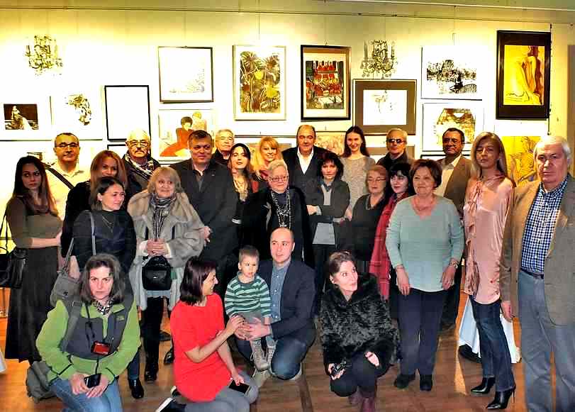 Poza de grup cu participantii la "Women Power in Art" de la Castelul Cantacuzino Busteni 2019