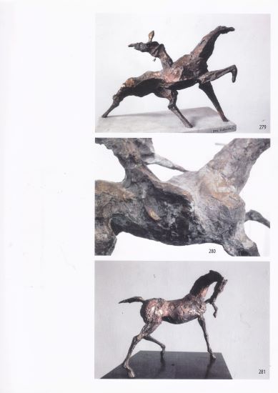 Sculpturi din Expozitia de la Galeria Simeza 2008 reproduse la pagina 181 din Albumul DINU RĂDULESCU, Monitorul Oficial, 2018